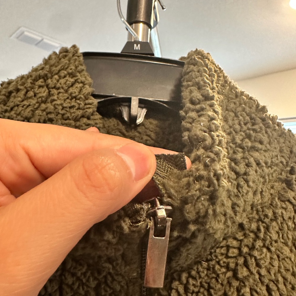 Cotton On Olive Green Sherpa Jacket size large - Picture 6 of 8